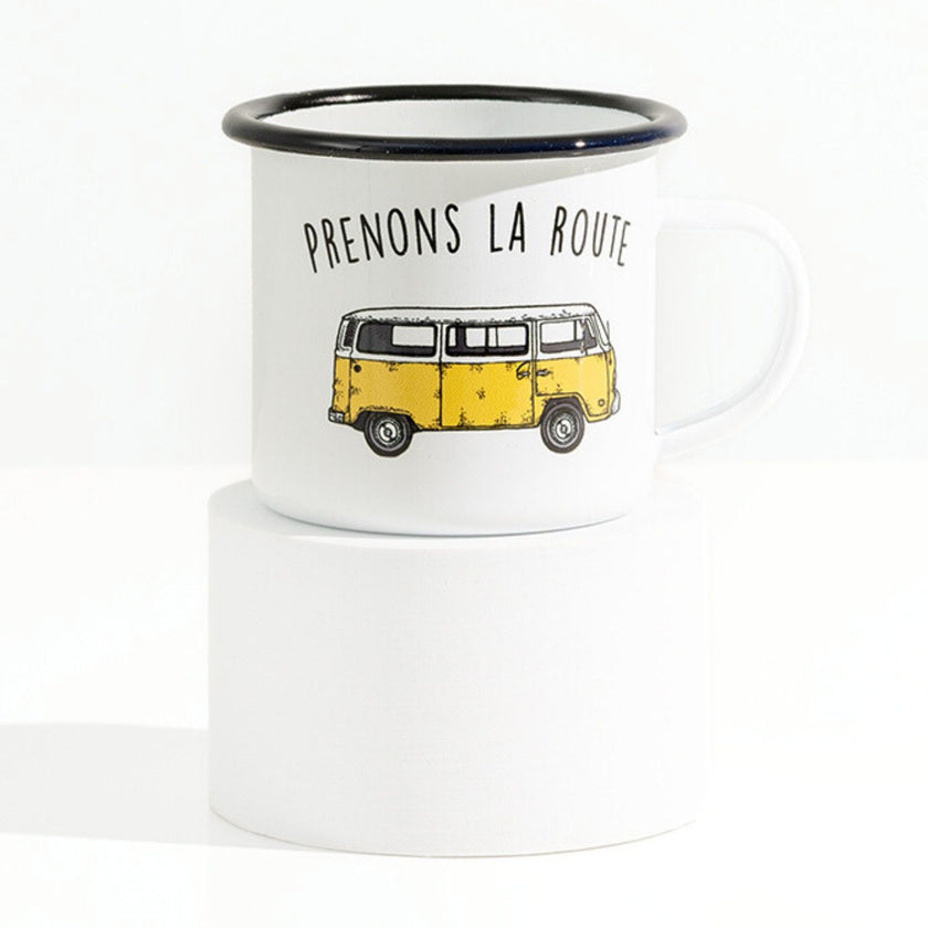 Tasse en émail de camping en français