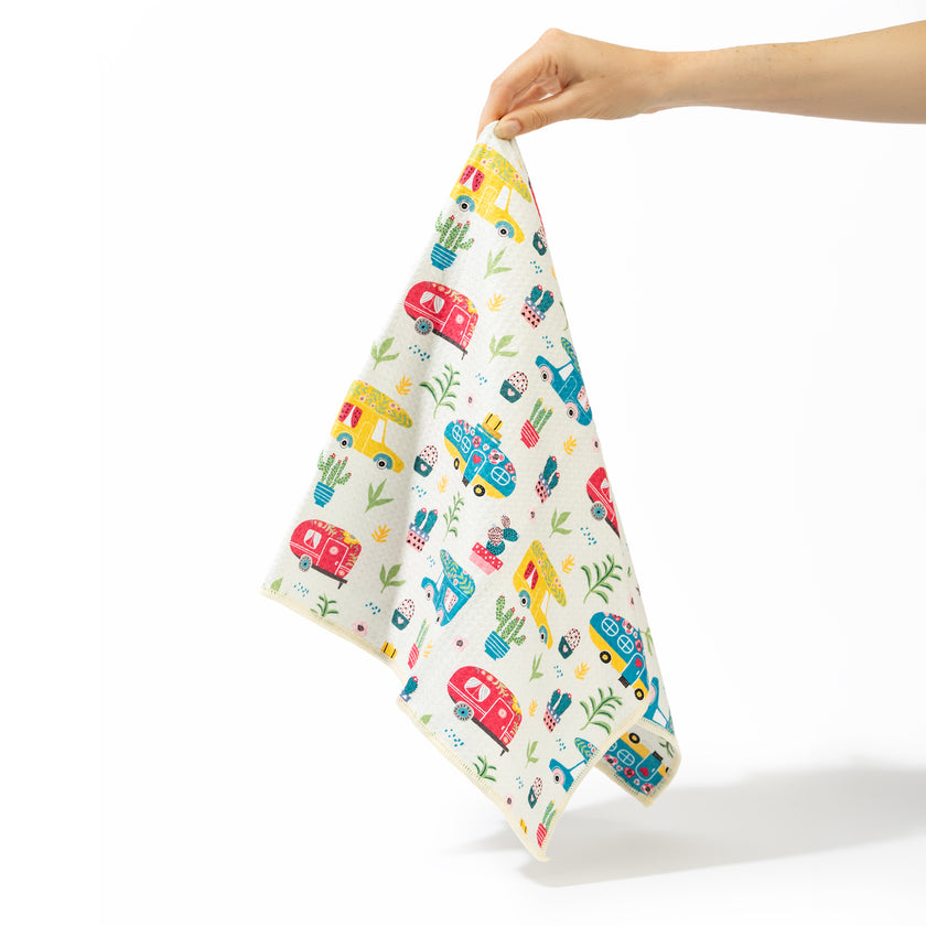 Set of 2 dish towels from the Summer Breeze Collection 